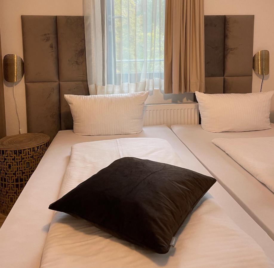 A&C Hotel Backnang Extérieur photo