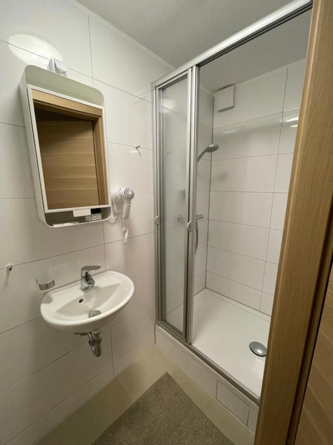 A&C Hotel Backnang Extérieur photo